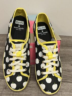 Keds x Kate Spade “The Big Apple” black & white w/Yellow Trim, size 8